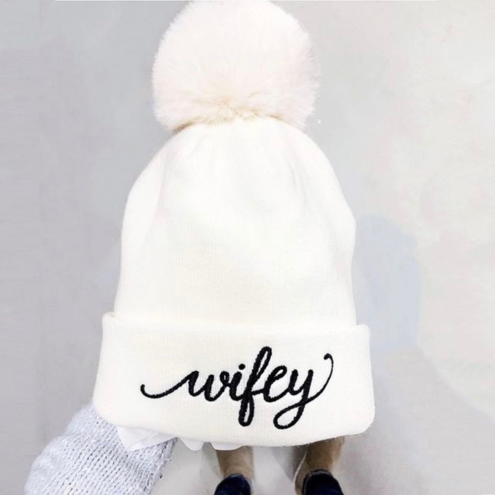 NWOT WIFEY BEANIE OS
